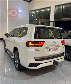 تويوتا لاندكروزر